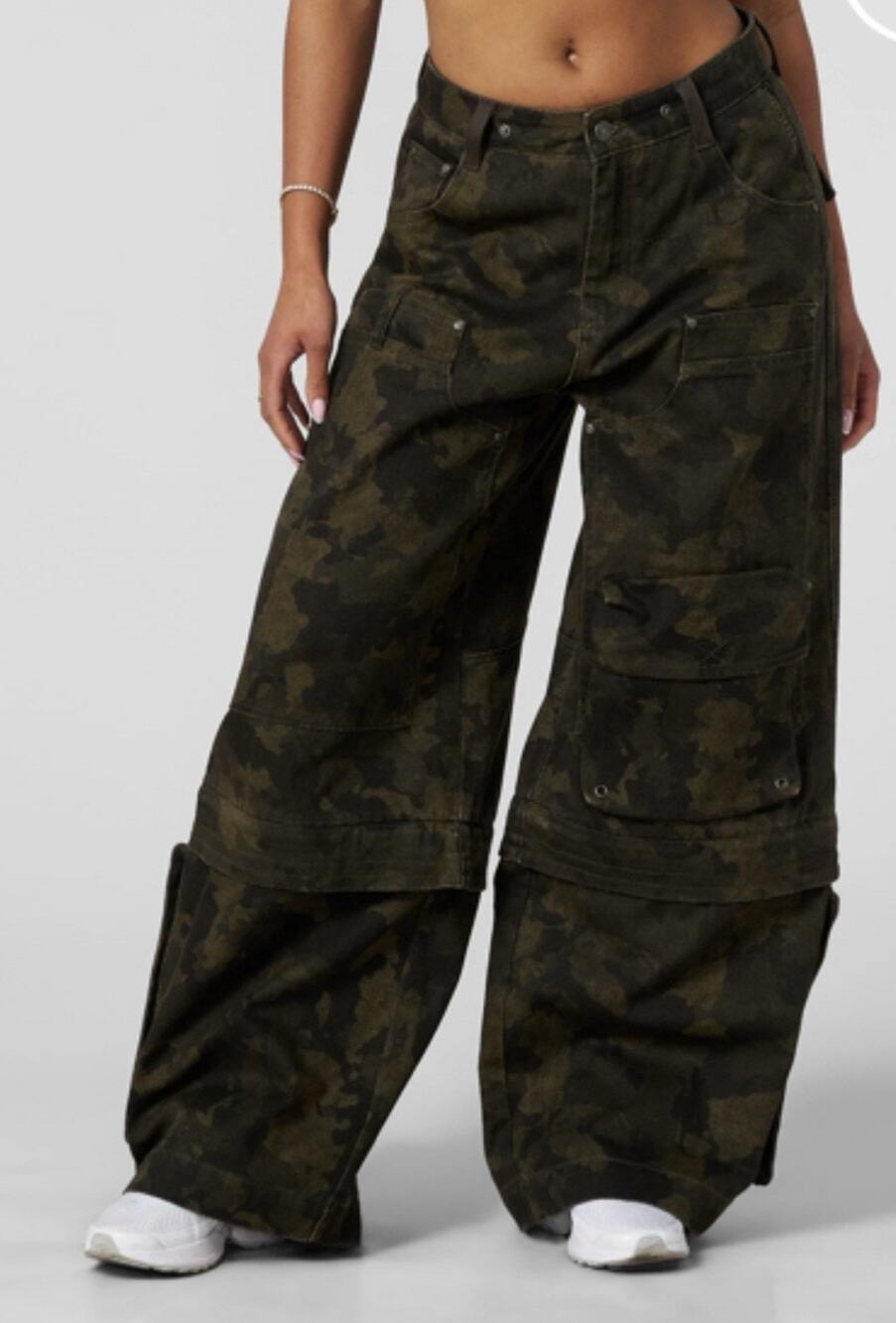 YoungLA Carpenter Jeans Size L Green Camo Wide Leg Y2K Streetwear Utility W238